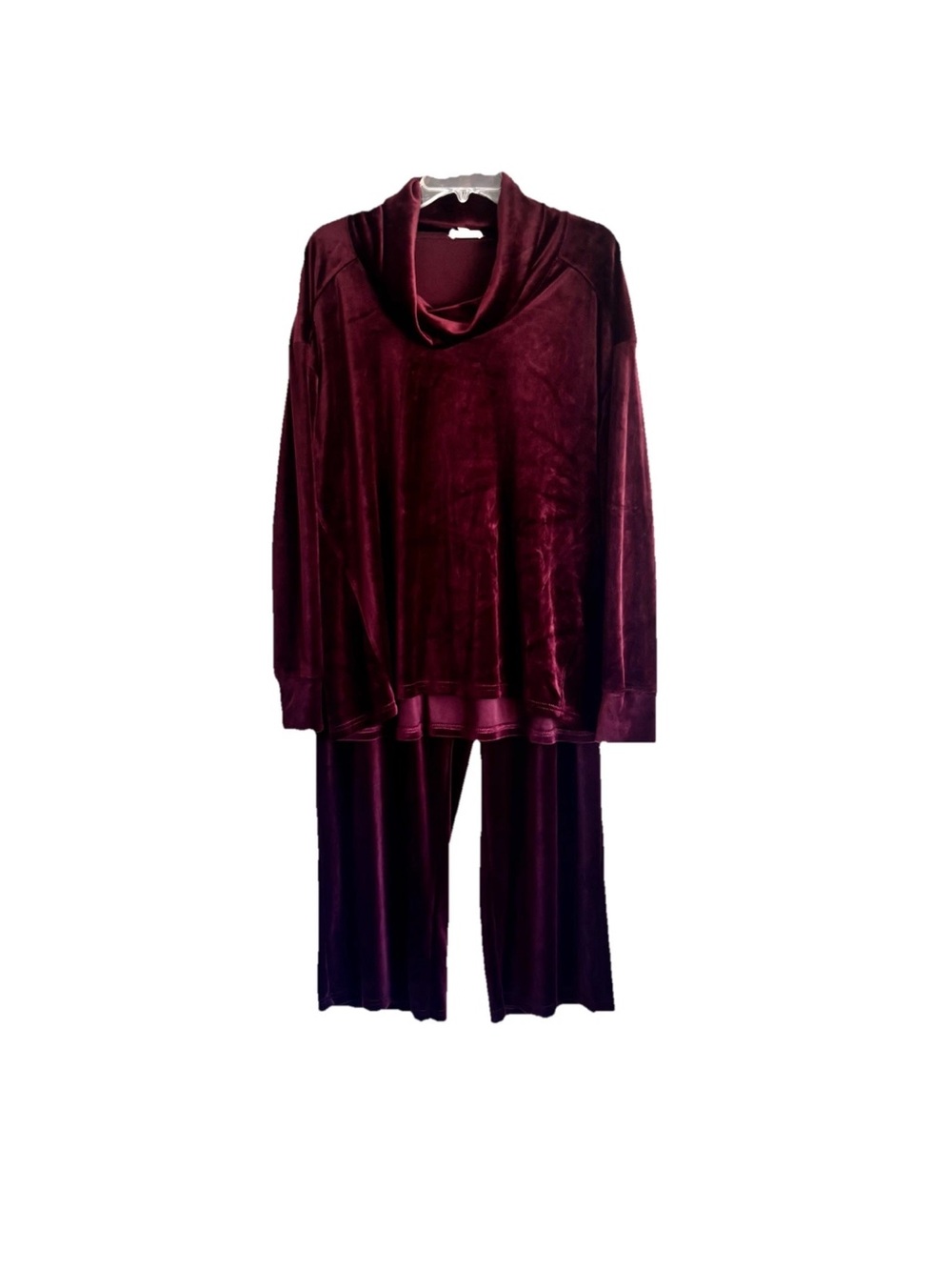 Jane and Delancey Cowl Neck Velour Velvet Sweat Suit Lounge